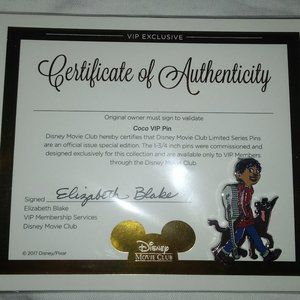 DMC Disney Movie Club VIP Exclusive Pin Coco Guitar Miguel Dog Authenticated HTF